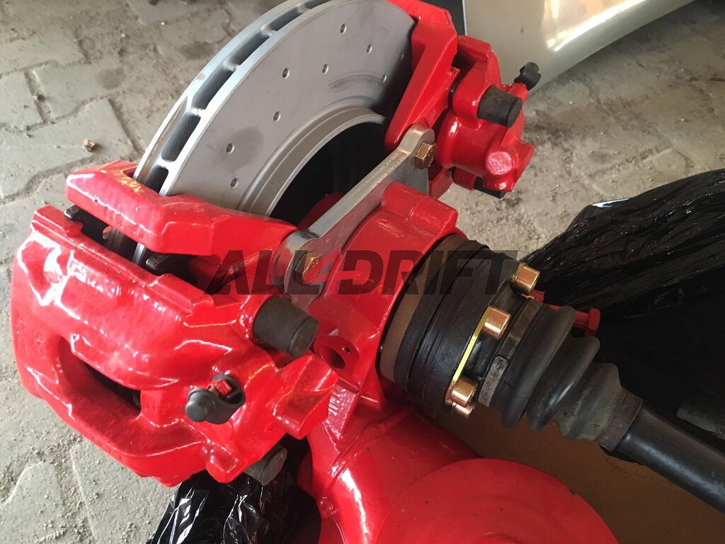 Adapter for connecting disc brakes BMW E30 / E36 compact (drum axle)