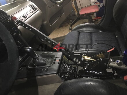 Robust hydraulic hand brake Gladiator