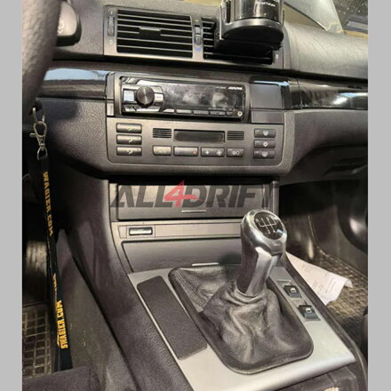 Hidden hydraulic handbrake for BMW E46