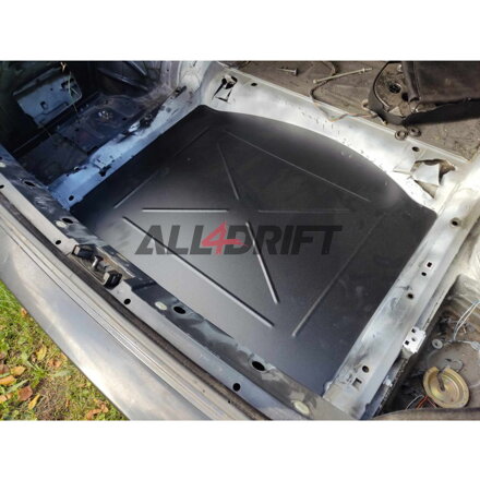 BMW E46 spare wheel well cover