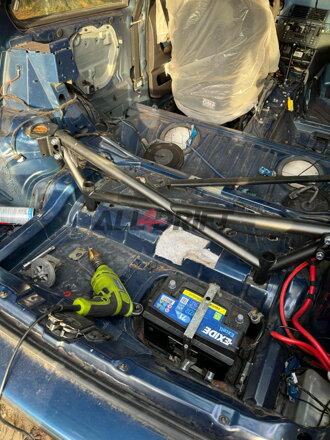 BMW E46 XBRACE rear strut bar