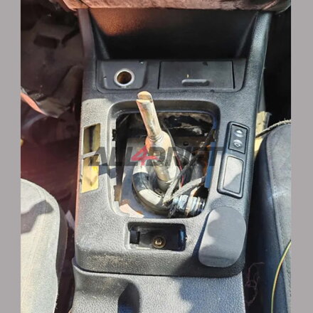 Hidden hydraulic handbrake for BMW E36 Compact